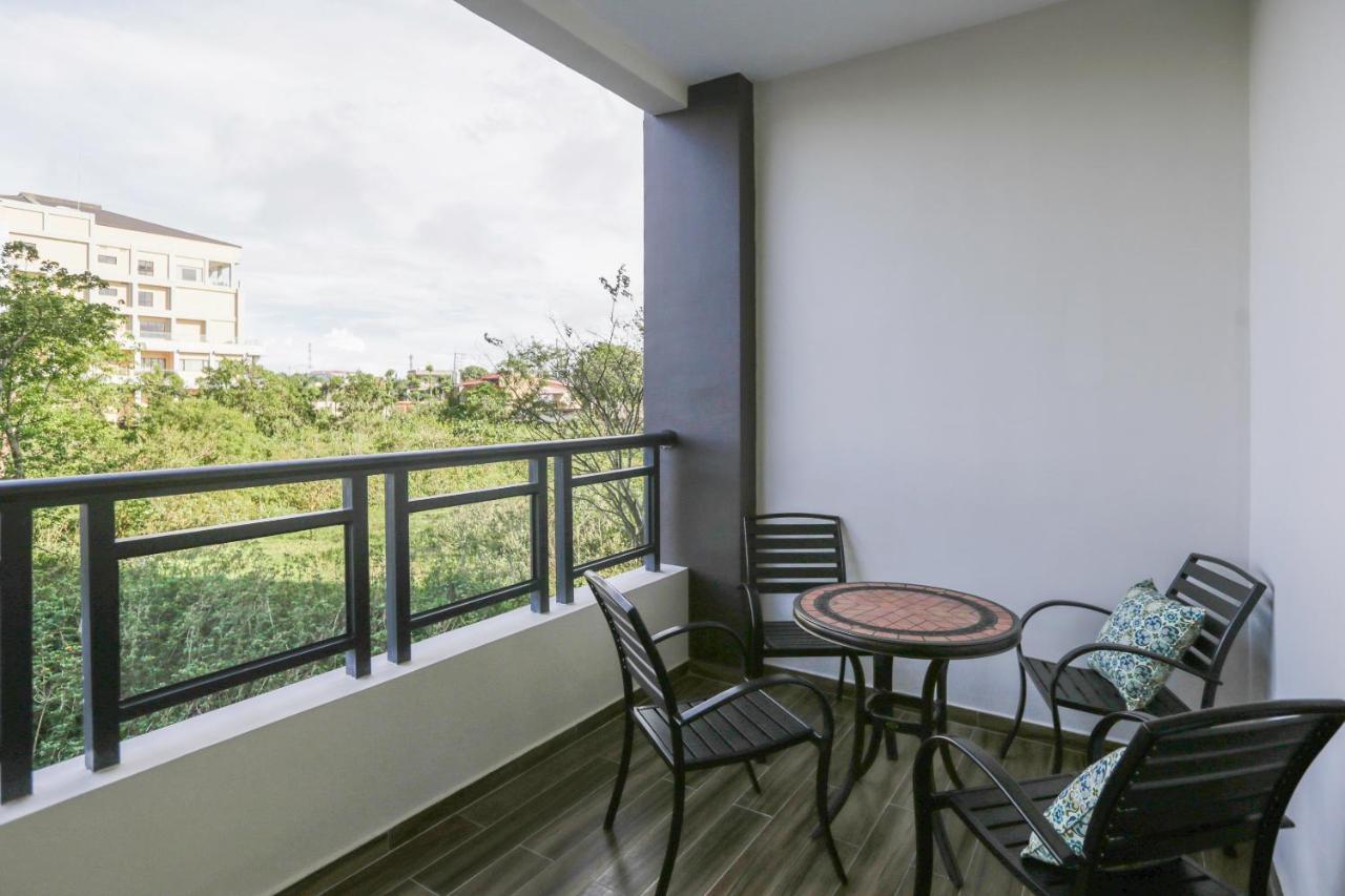Hotel Casiana & Events Center Tagaytay Managed By Hii Tagaytay City Zewnętrze zdjęcie